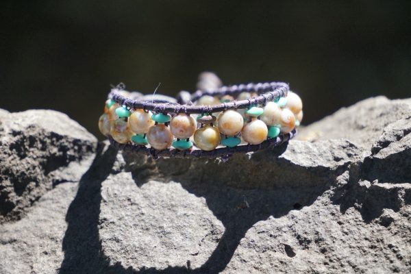 Vintage Flower Button Bracelet