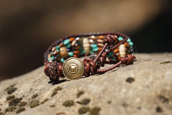 Vintage Gold Button Bracelet - Image 2