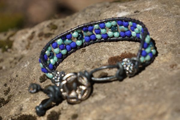 Vintage Leaf Button Bracelet