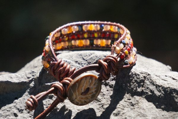 Wooden Leaf Button Bracelet - Image 2